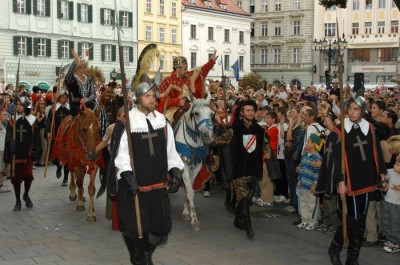 Királyt koronáztak Pozsonyban