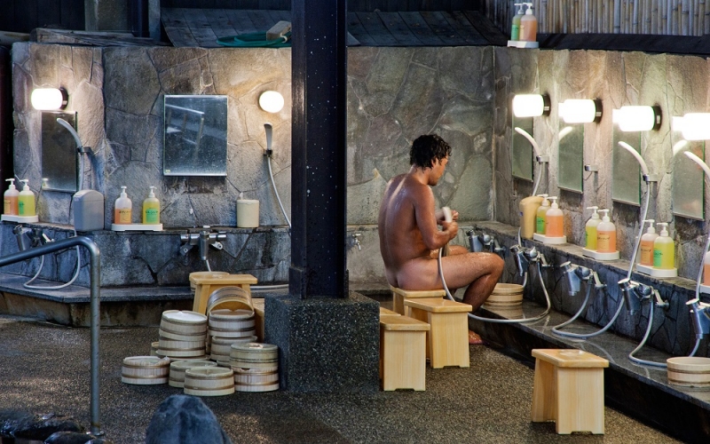Fürdőzés Japánban